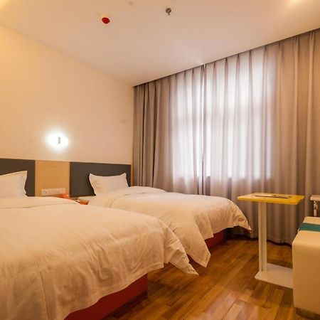 7 Days Hotel Panzhihua 54 Zhuanpan Center Branch Екстериор снимка